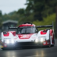 uma porsche de le mans